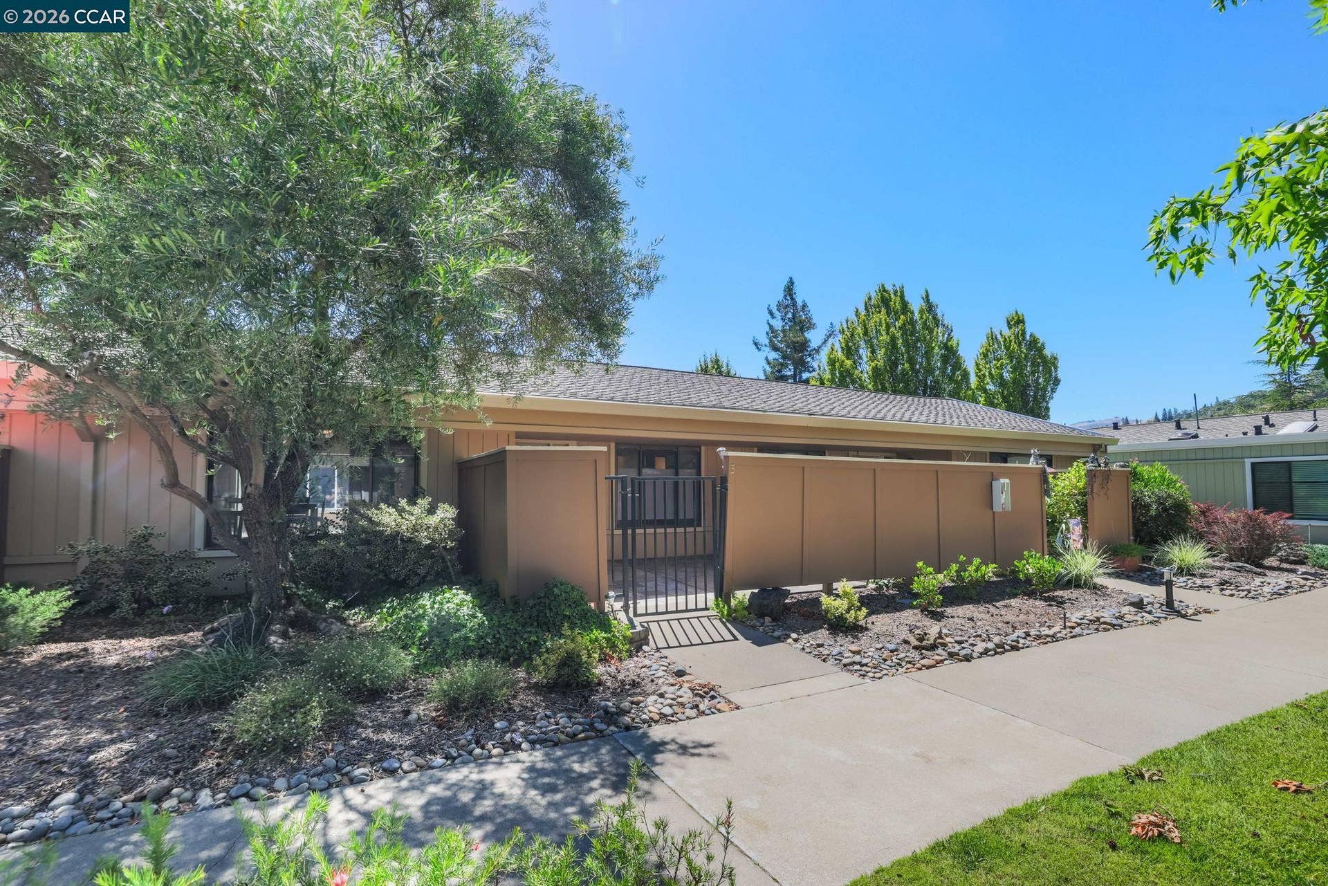 2308 Pine Knoll Dr, #3, Walnut Creek, CA 94595