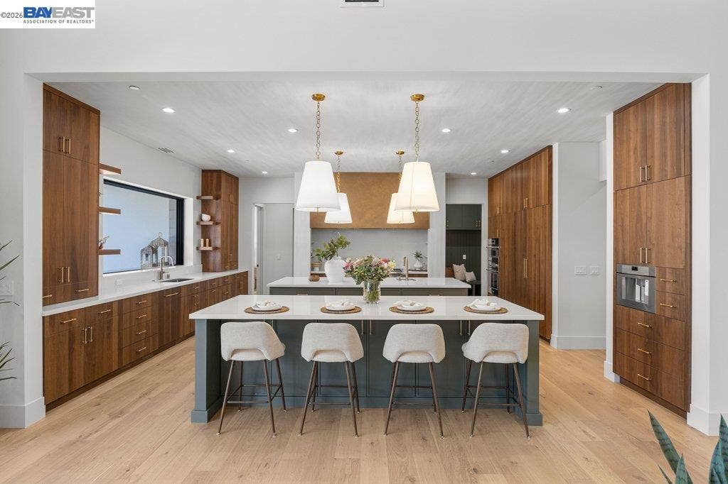 1963 La Cadena, Diablo, CA 94528