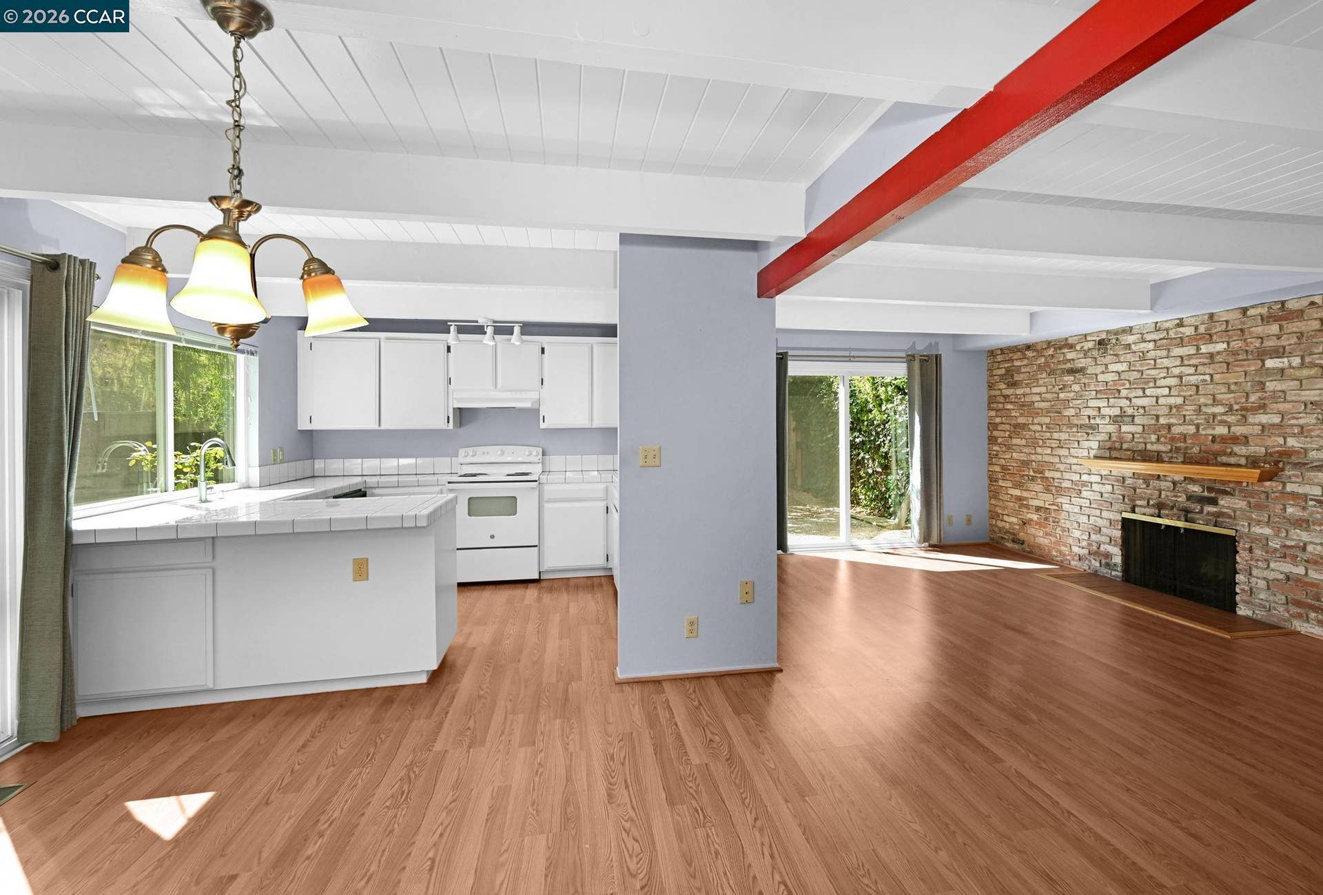 1950 Oak Grove Rd 1950 & 1952, Walnut Creek, CA 94598