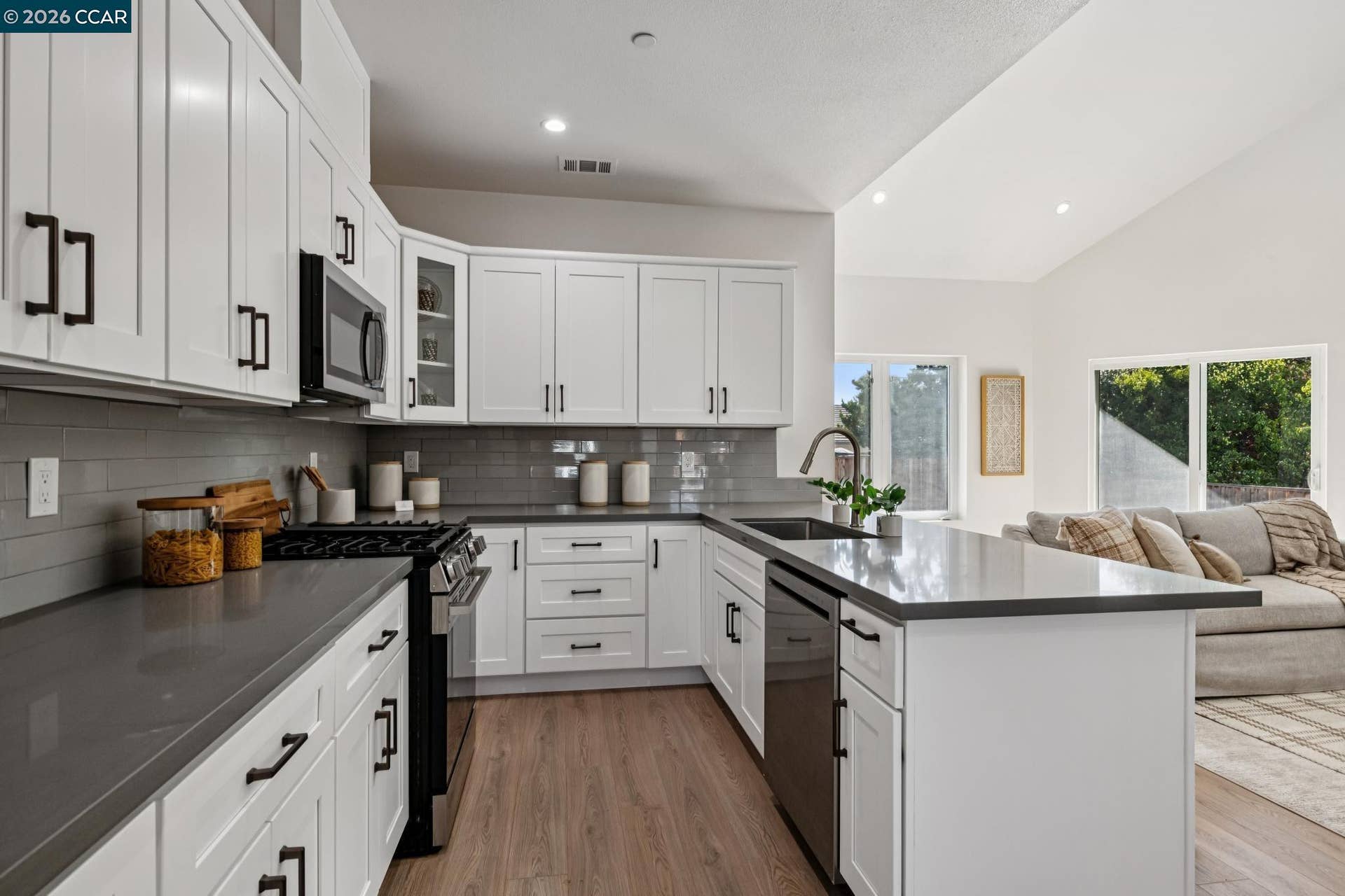 1713 Berrywood Dr, Concord, CA 94521