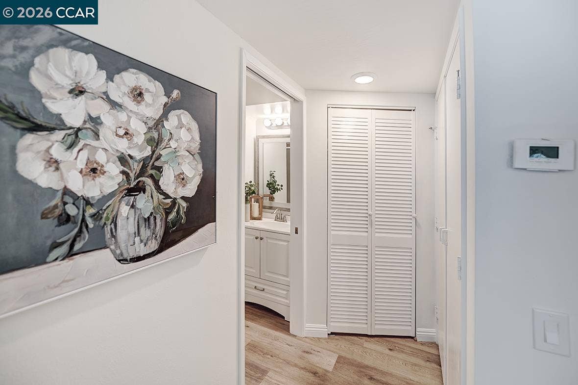2724 Tice Creek Dr, #2, Walnut Creek, CA 94595