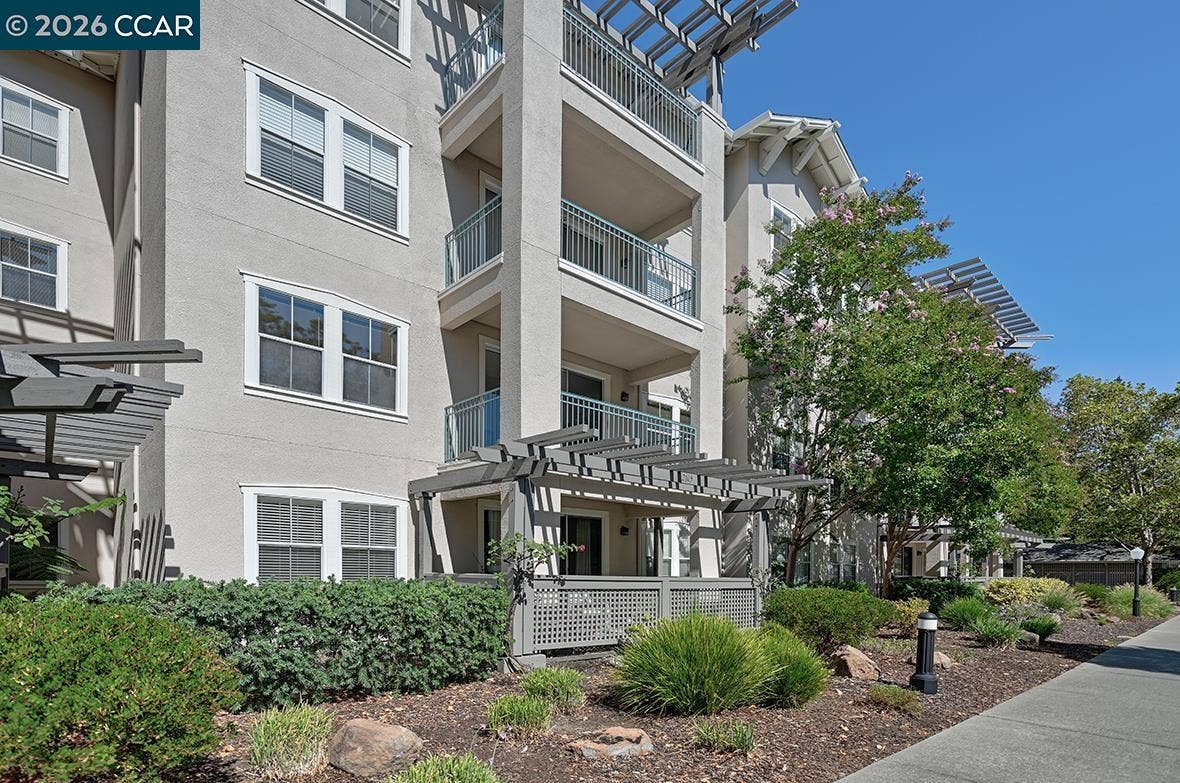 1840 Tice Creek Dr, #2205, Walnut Creek, CA 94595