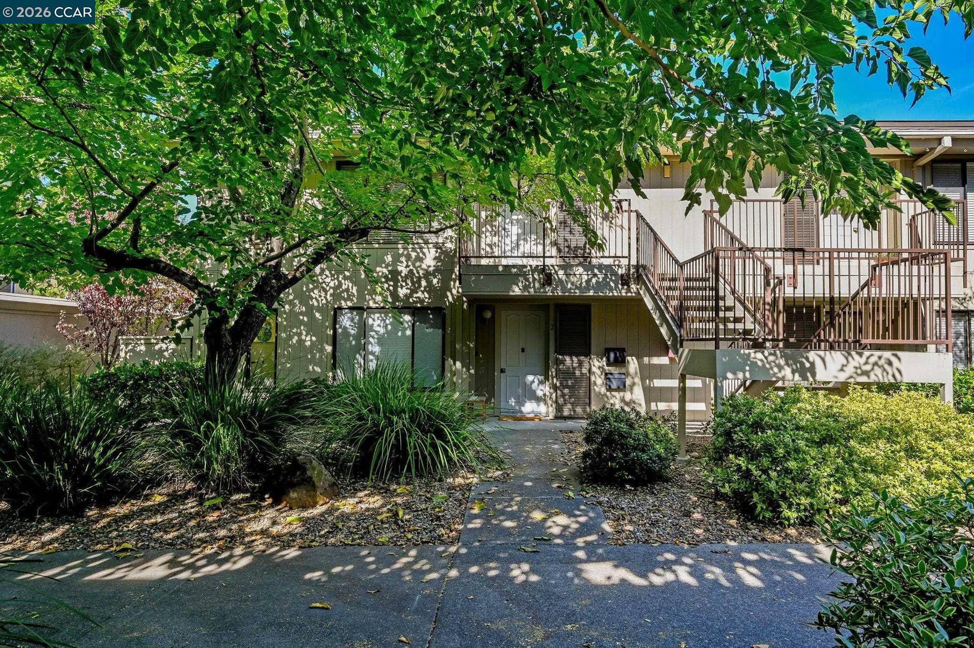 1225 Singingwood Ct, #1, Walnut Creek, CA 94595