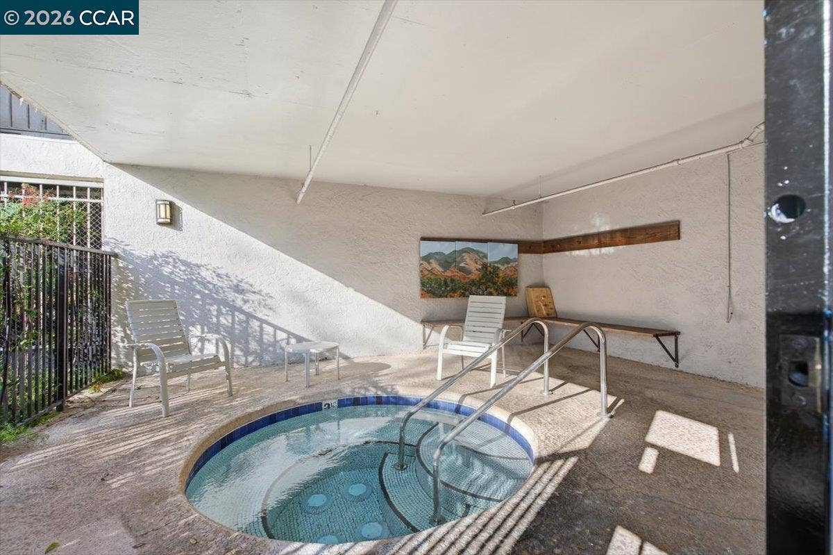 3183 Wayside Plz, #311, Walnut Creek, CA 94597