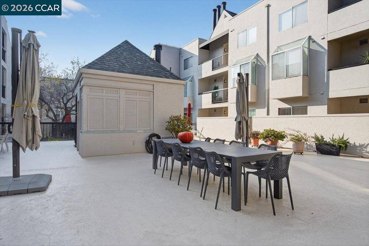 3183 Wayside Plz, #311, Walnut Creek, CA 94597