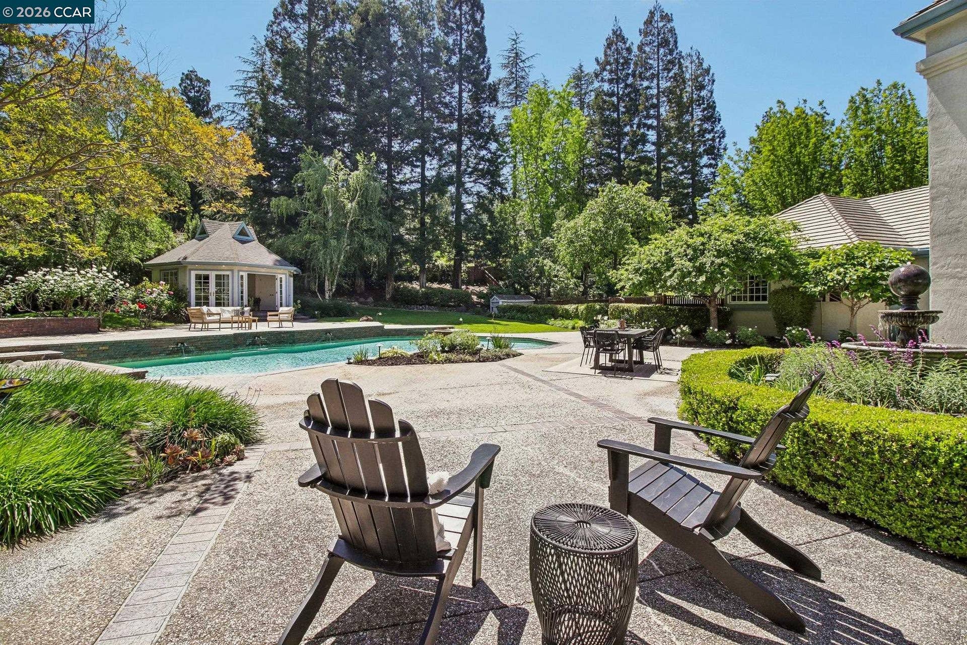 31 Tierra Verde Ct, Walnut Creek, CA 94598