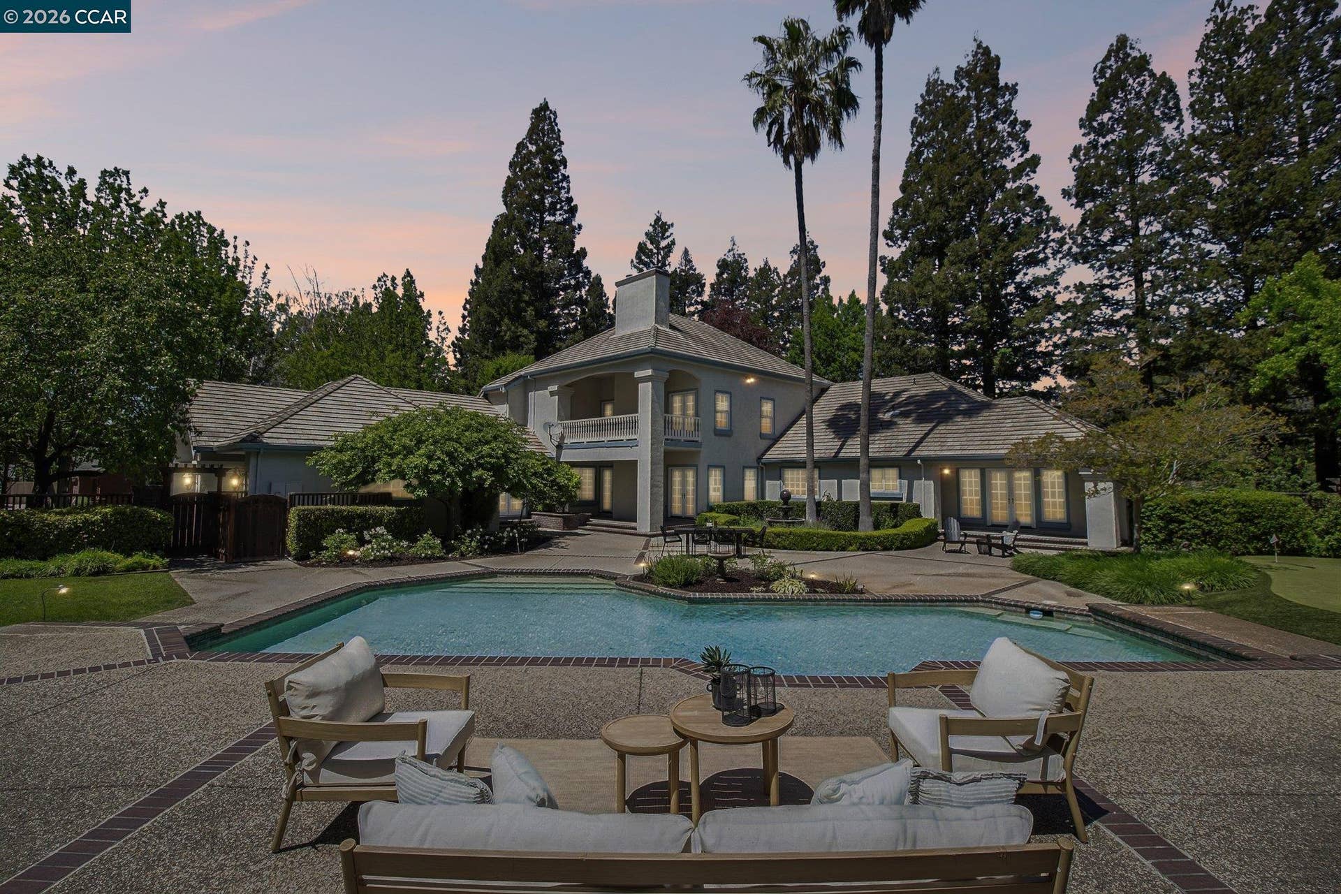 31 Tierra Verde Ct, Walnut Creek, CA 94598