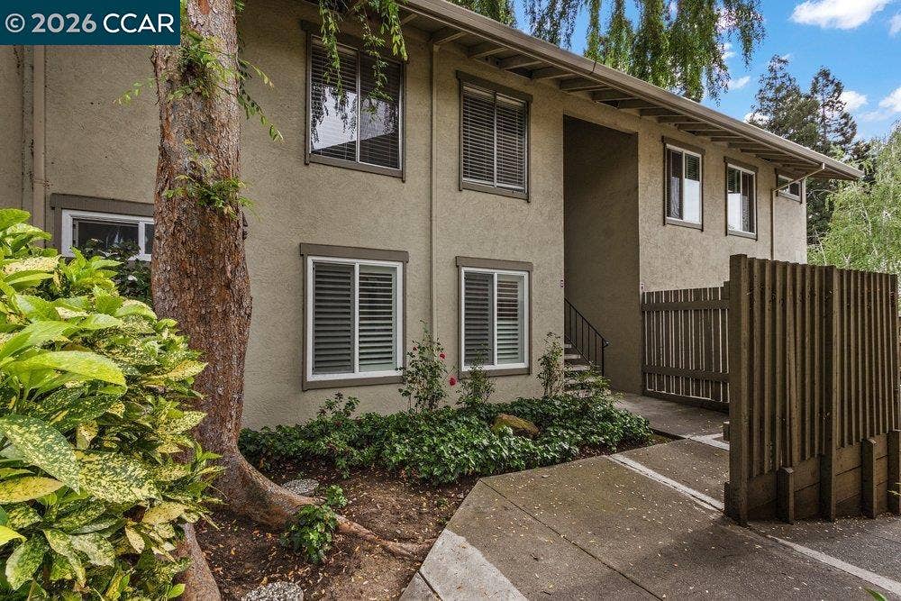 1241 Homestead Ave, #206, Walnut Creek, CA 94598
