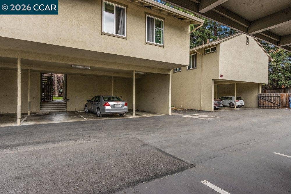 1241 Homestead Ave, #206, Walnut Creek, CA 94598