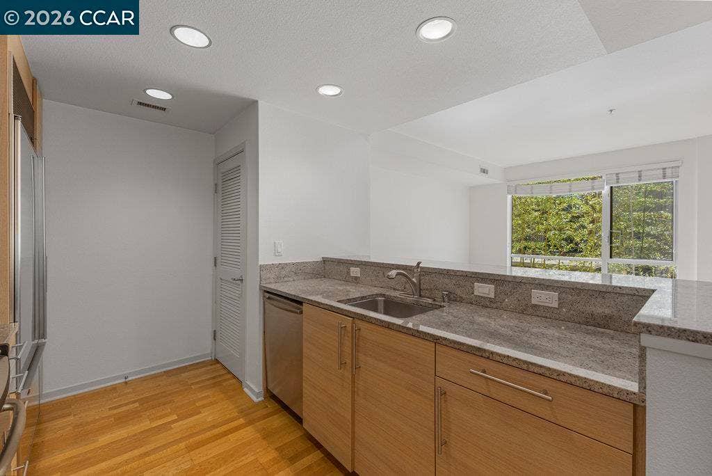 1655 N California Blvd, #232, Walnut Creek, CA 94596