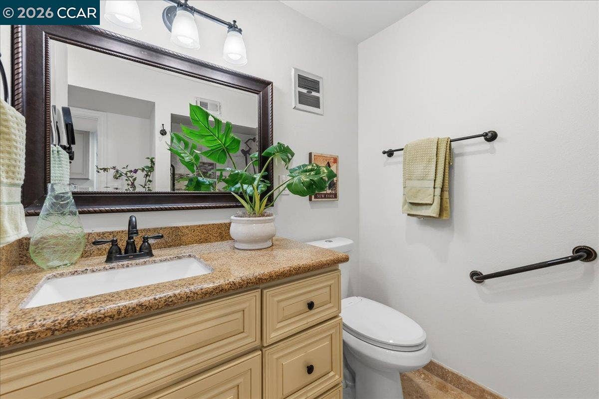2301 Pine Knoll Dr, #6, Walnut Creek, CA 94595