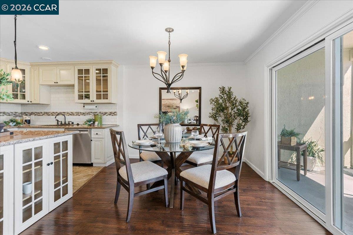 2301 Pine Knoll Dr, #6, Walnut Creek, CA 94595