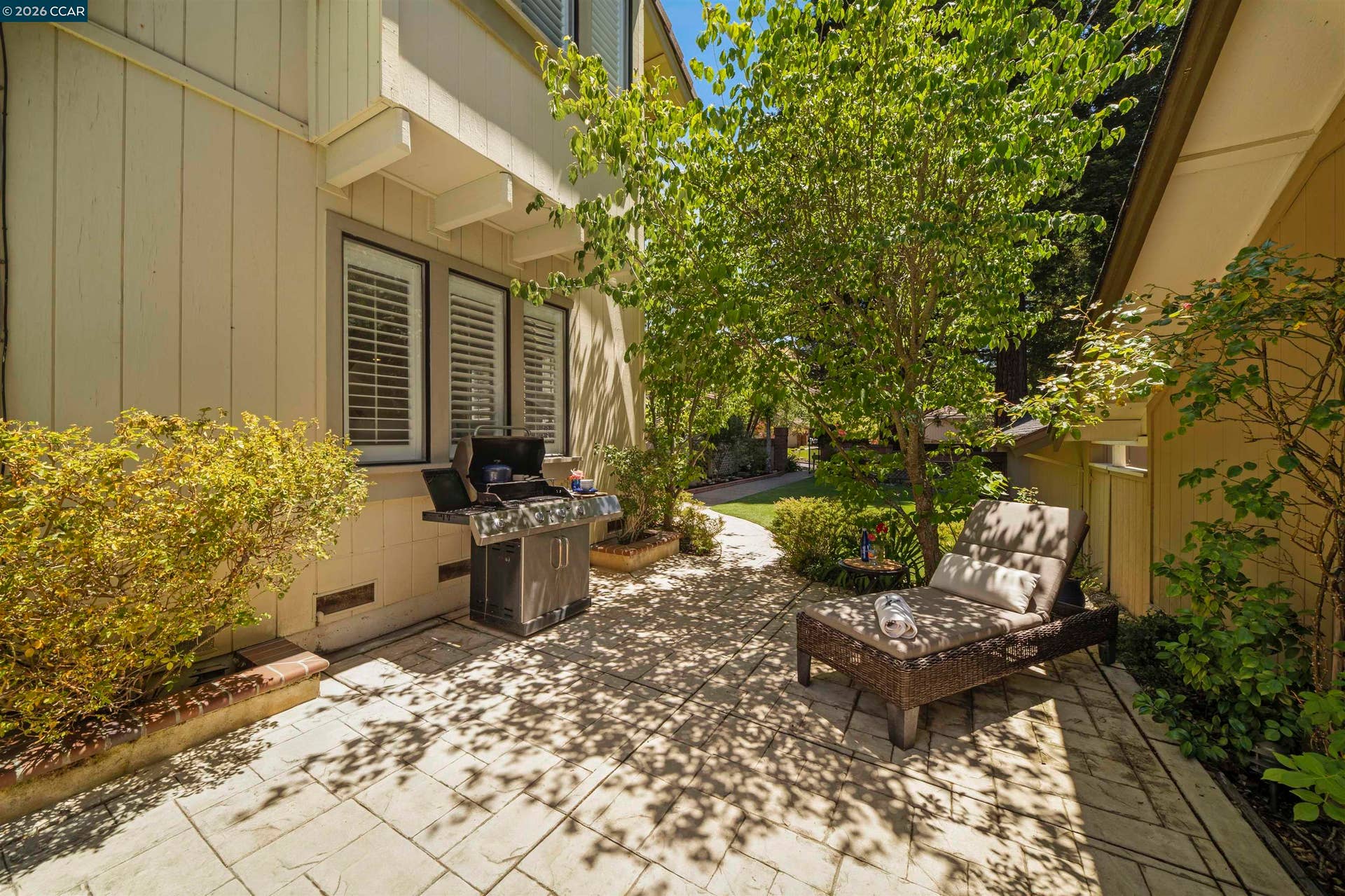 951 Redwood Dr, Danville, CA 94506