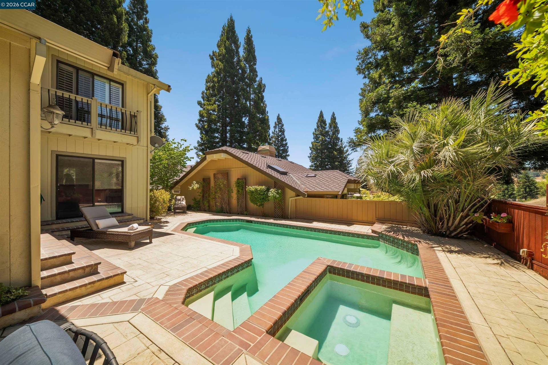951 Redwood Dr, Danville, CA 94506