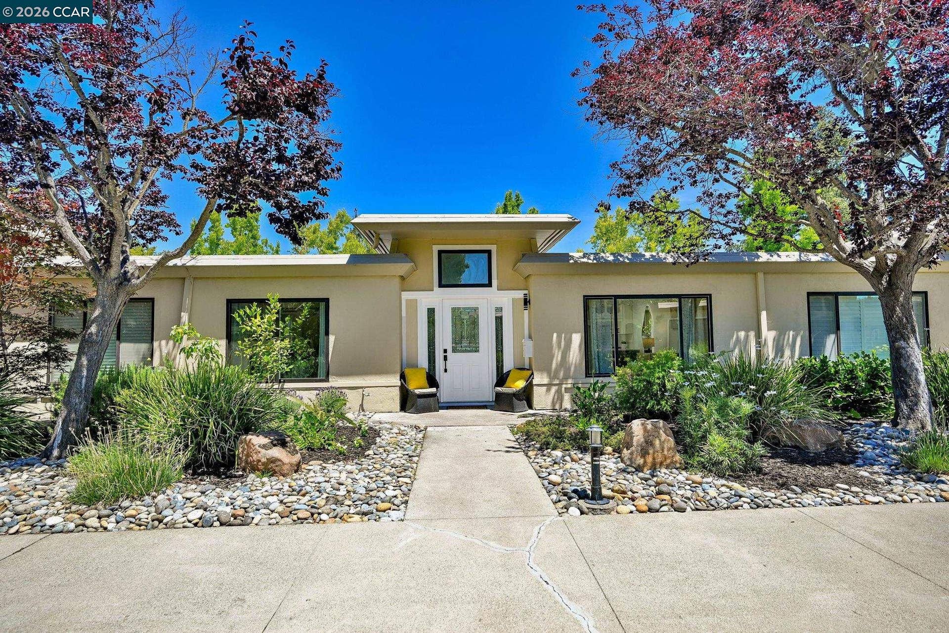 2045 Pine Knoll Drive, #6, Walnut Creek, CA 94595