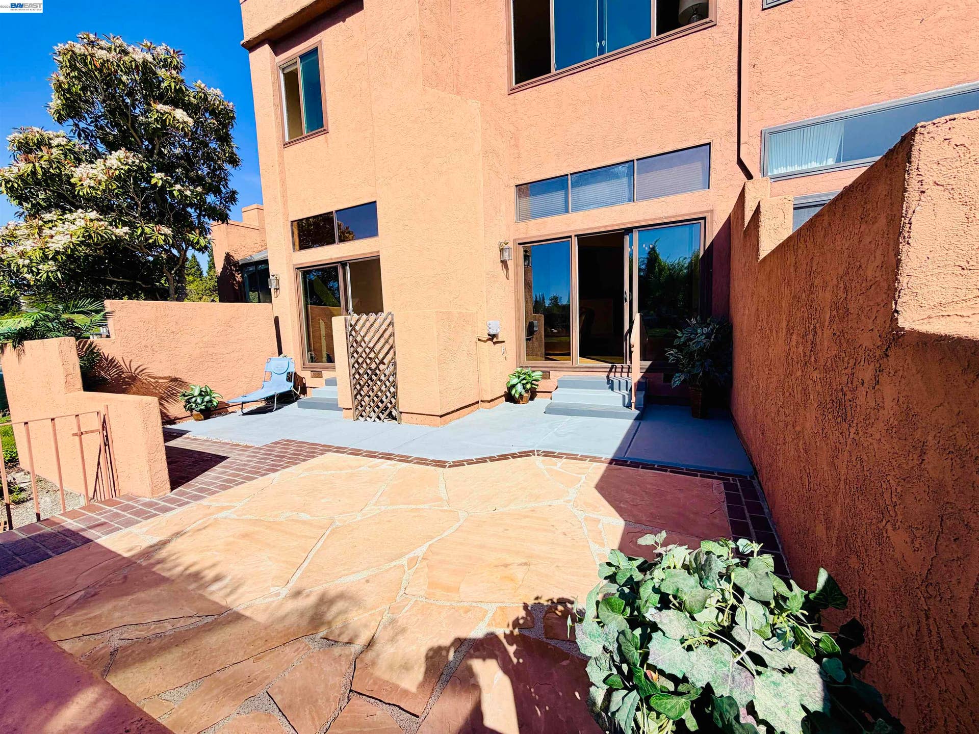 4063 W Lakeshore Dr, San Ramon, CA 94582