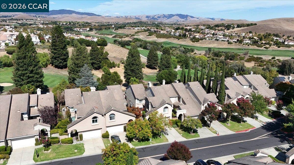 Golf Course Community