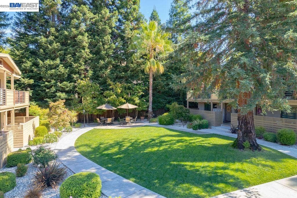 50 Casa Maria Ct, #A, Alamo, CA 94507