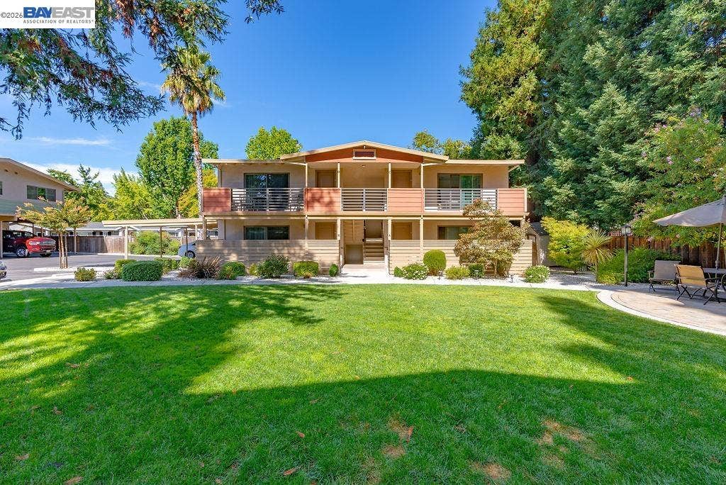 40 Casa Maria Ct, #D, Alamo, CA 94507