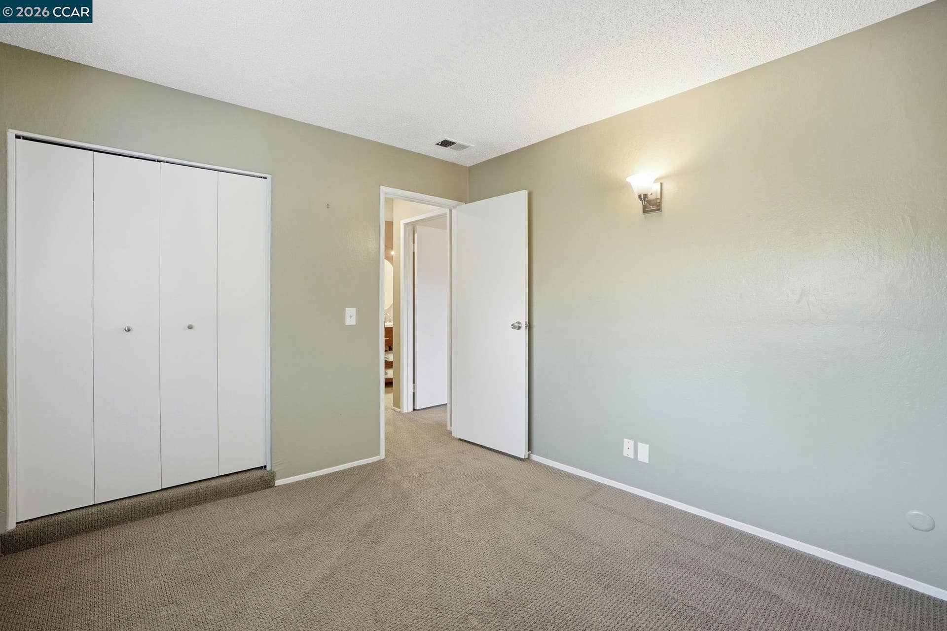 1045 Mohr Ln, #B, Concord, CA 94518