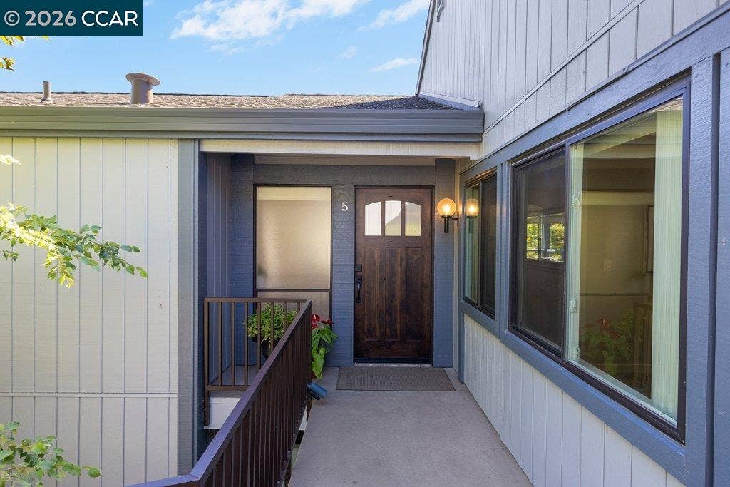 3674 Rossmoor Pkwy, #5, Walnut Creek, CA 94595