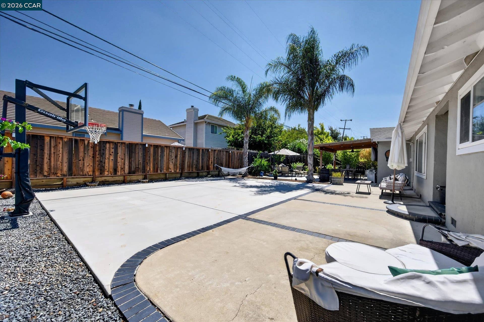 1560 American Beauty Dr, Concord, CA 94521