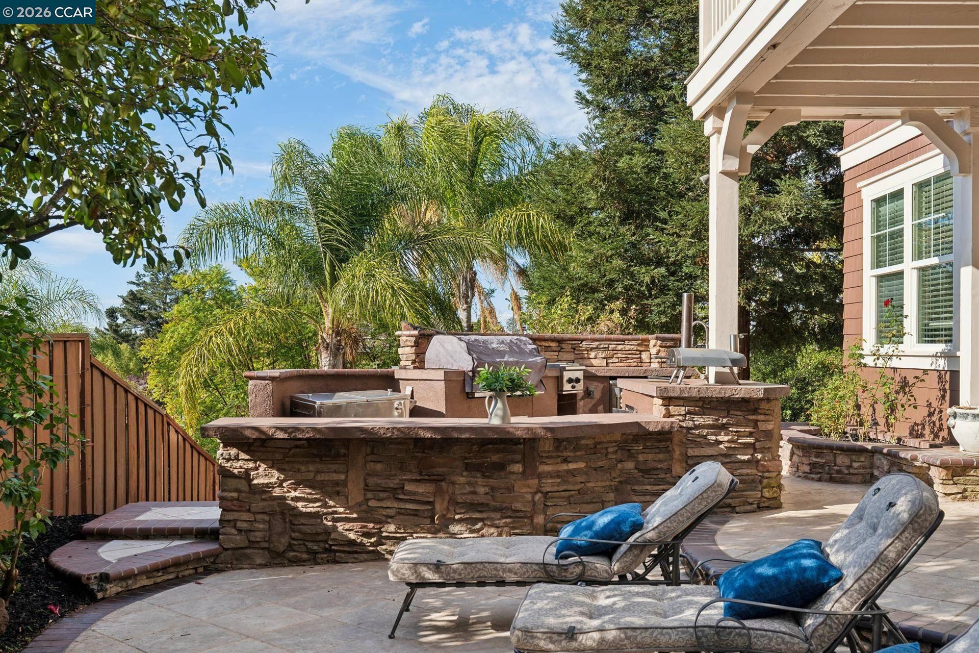 4360 Kingswood Dr, Concord, CA 94518