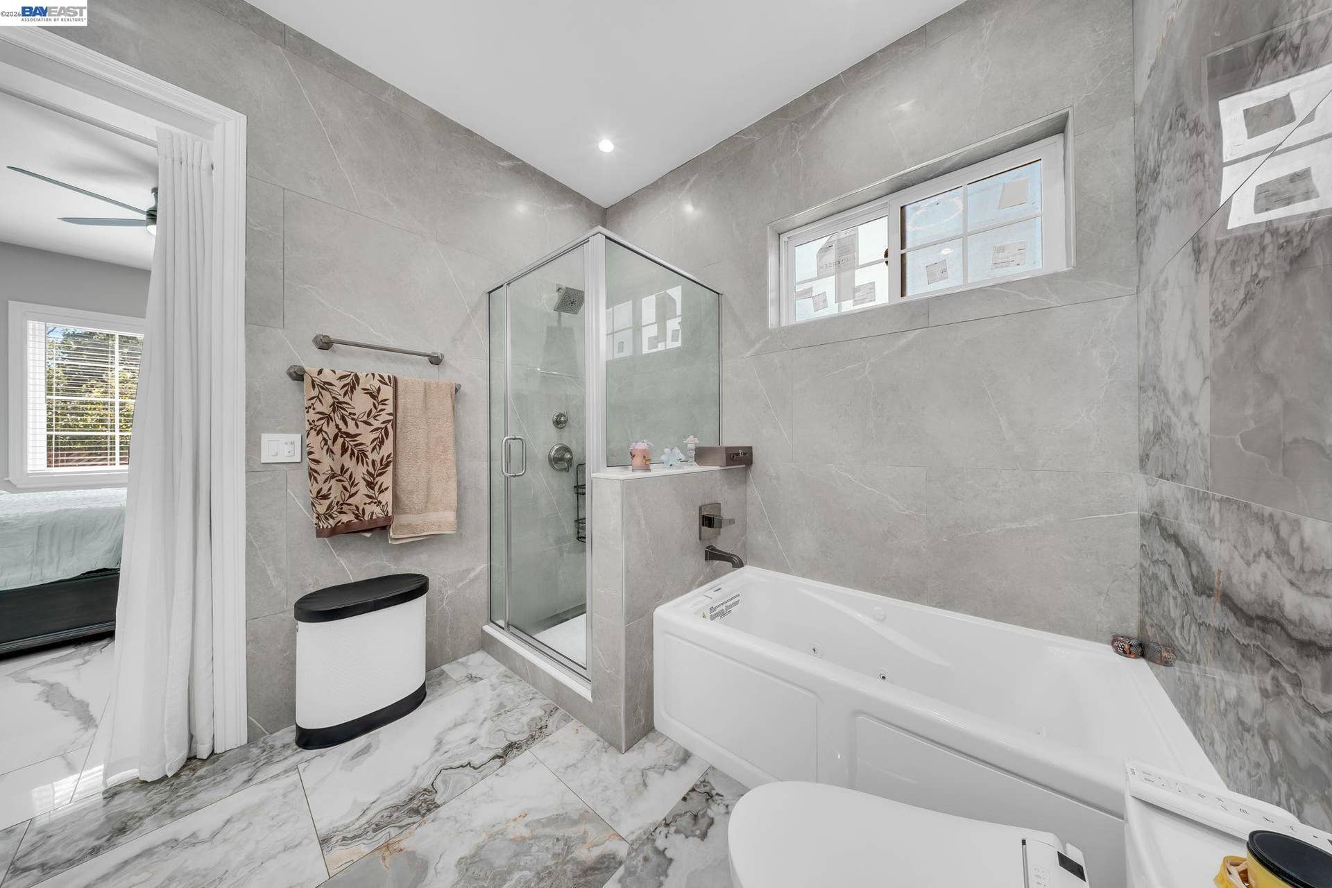 1069 Homestead Ave, Walnut Creek, CA 94598