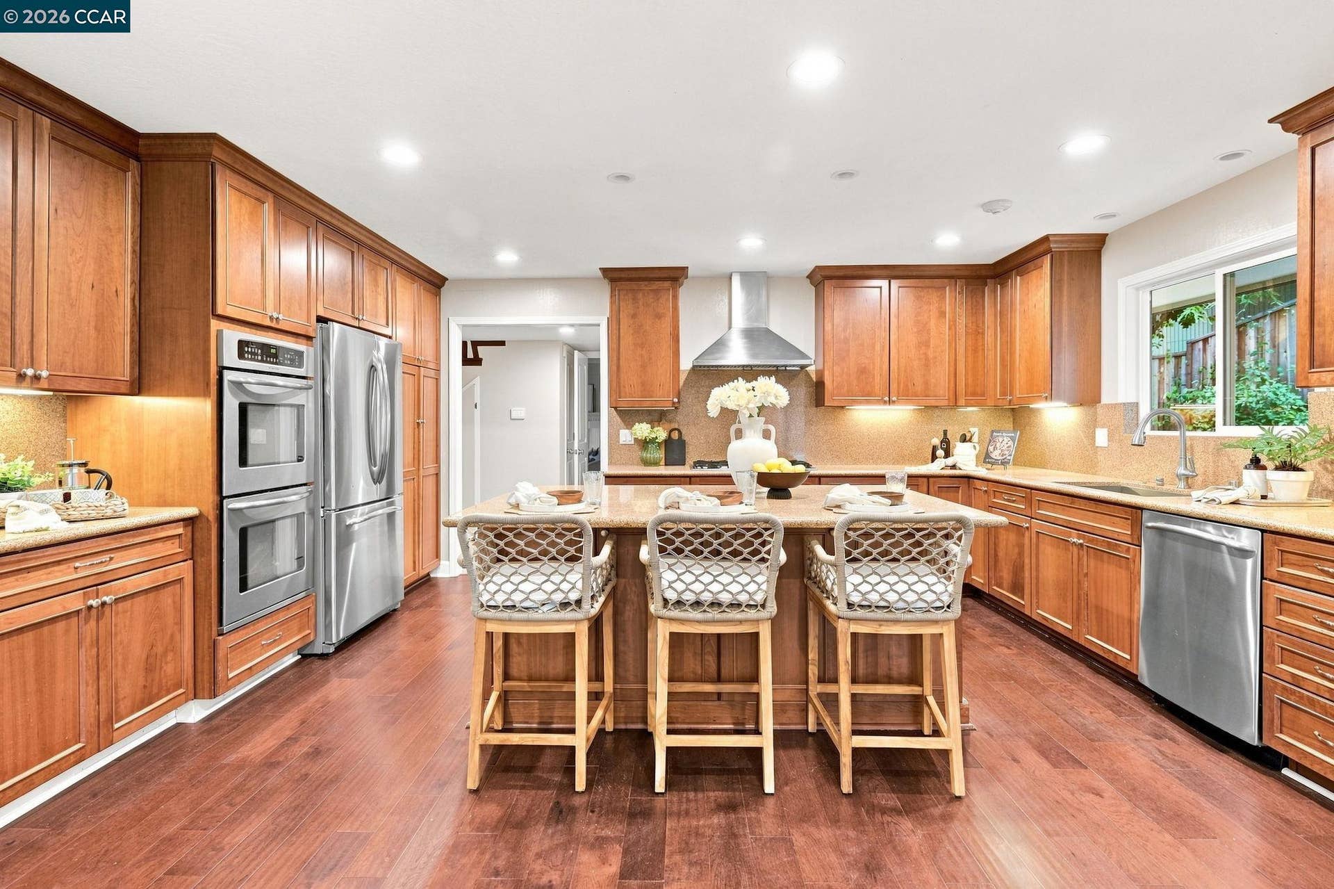2516 Roundhill Dr, Alamo, CA 94507