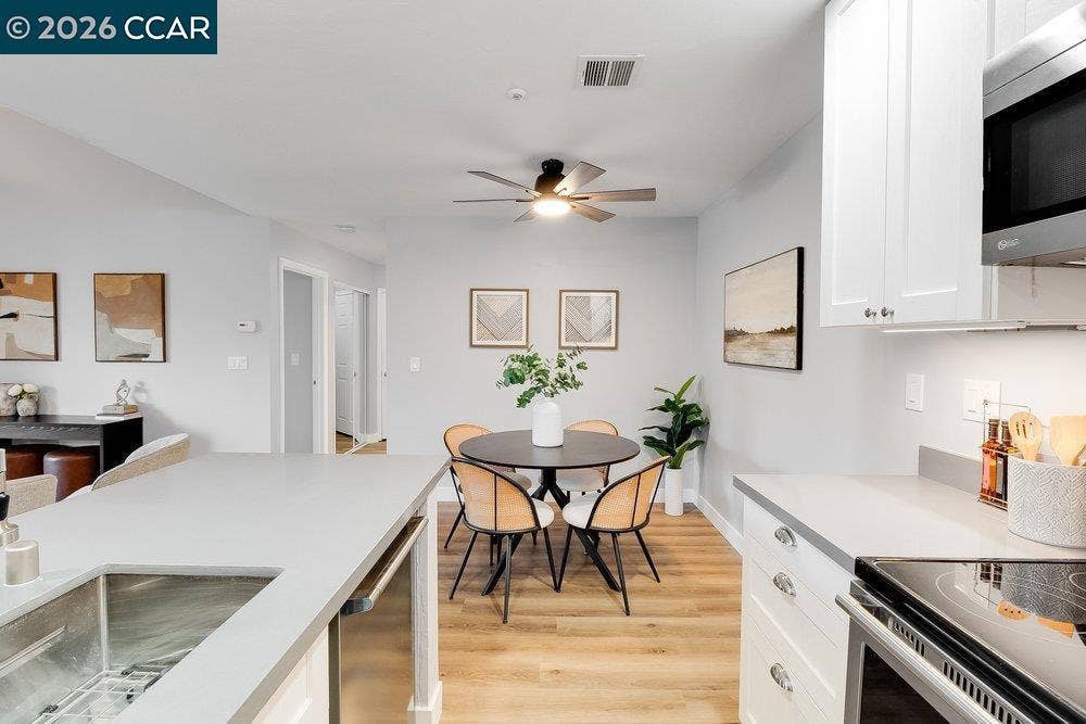 3173 Wayside Plaza, #301, Walnut Creek, CA 94597