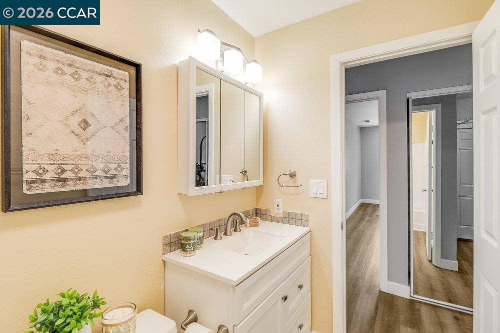 3173 Wayside Plaza, #301, Walnut Creek, CA 94597