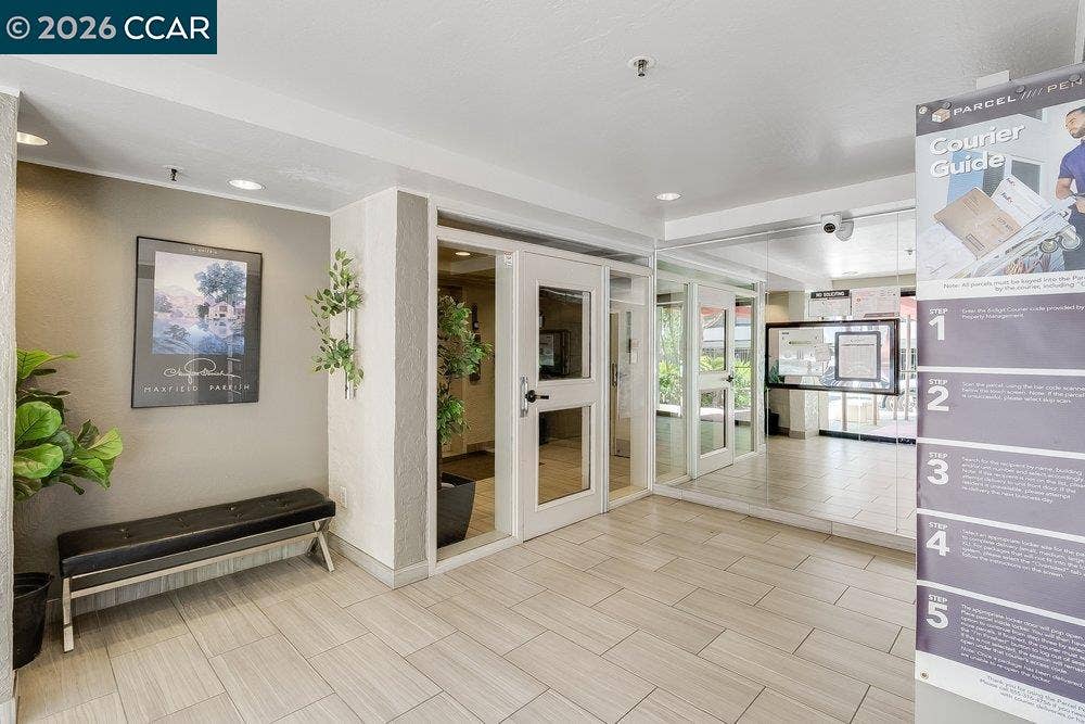 3173 Wayside Plaza, #301, Walnut Creek, CA 94597