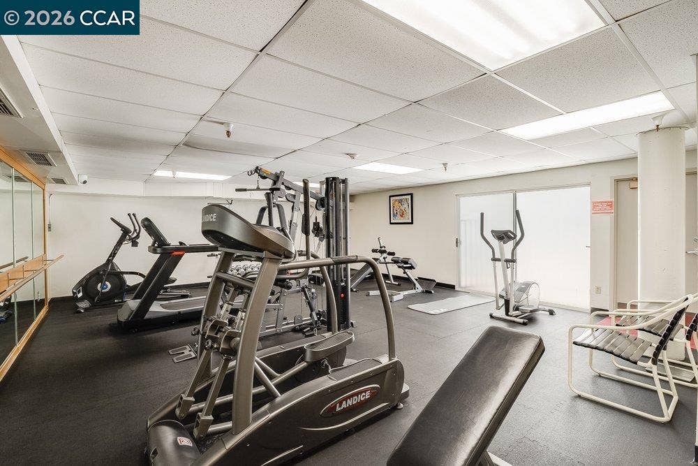 3173 Wayside Plaza, #301, Walnut Creek, CA 94597