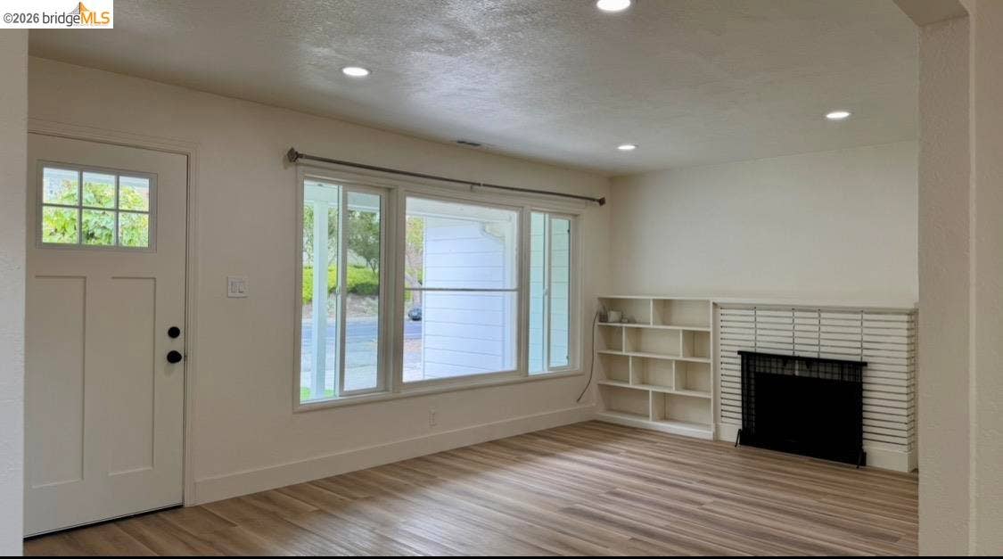 230 Cleaveland rd, Pleasant Hill, CA 94523