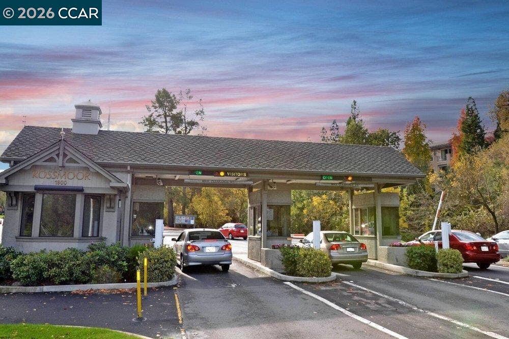 Security Gate Entrance to Rossmoor