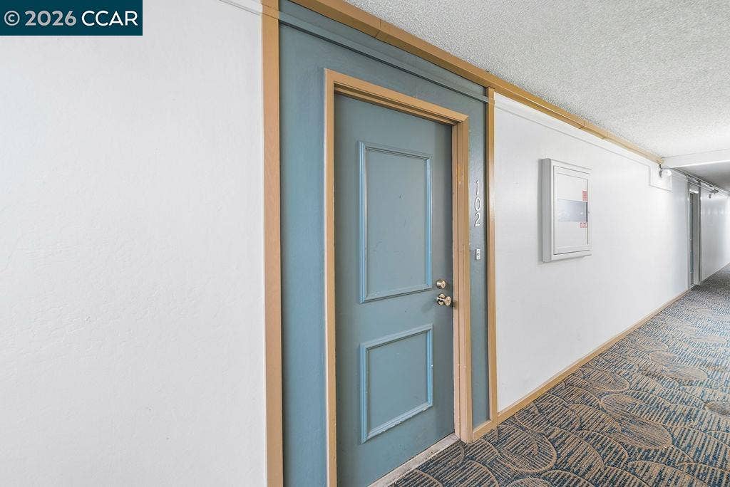 490 N Civic Dr, #102, Walnut Creek, CA 94596