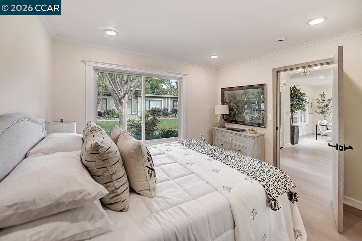 1221 Oakmont Dr, #2, Walnut Creek, CA 94595