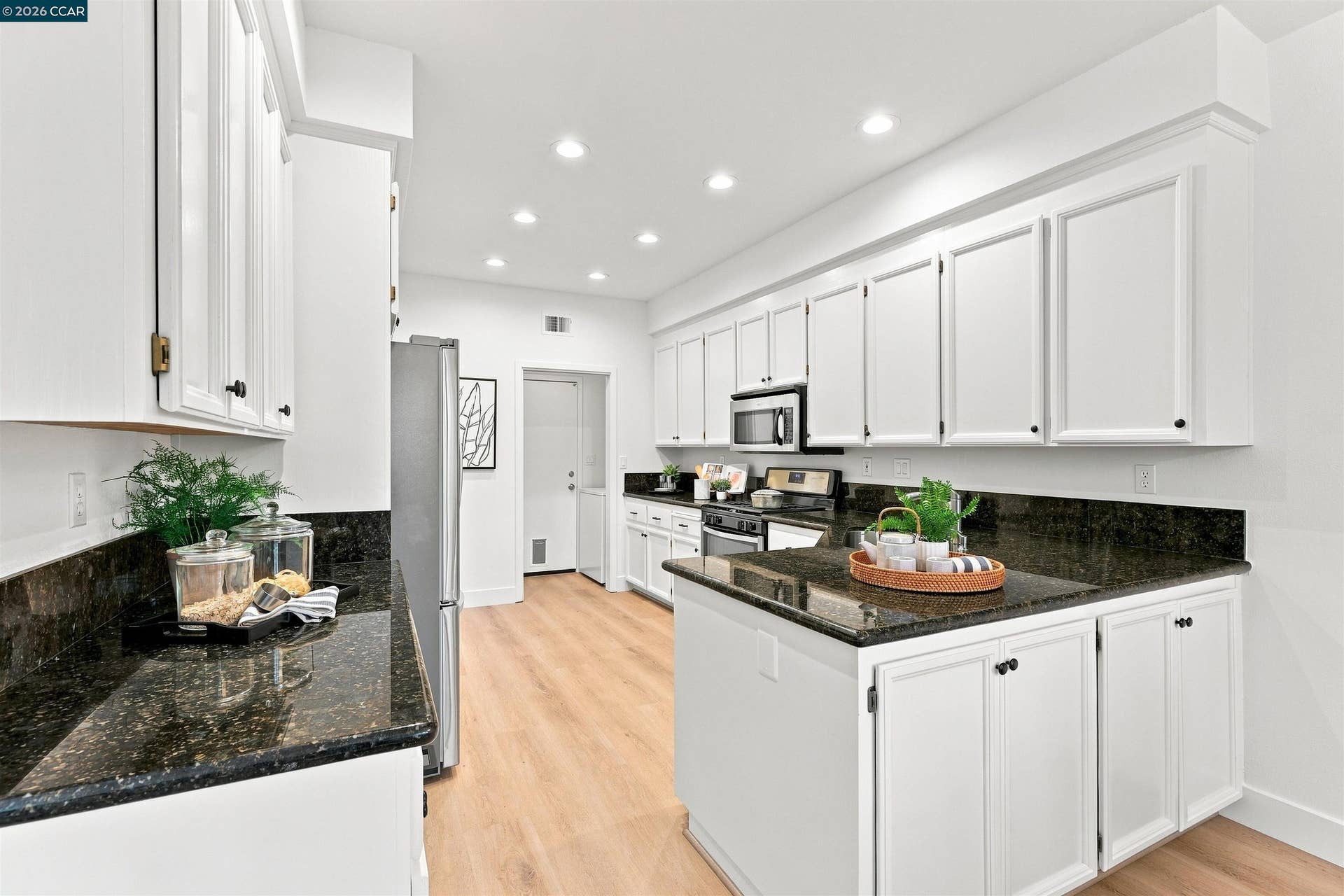 419 Sutton Cir, Danville, CA 94506