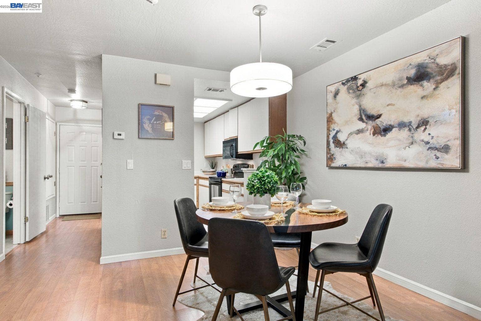 2627 Oak Rd, #B, Walnut Creek, CA 94597