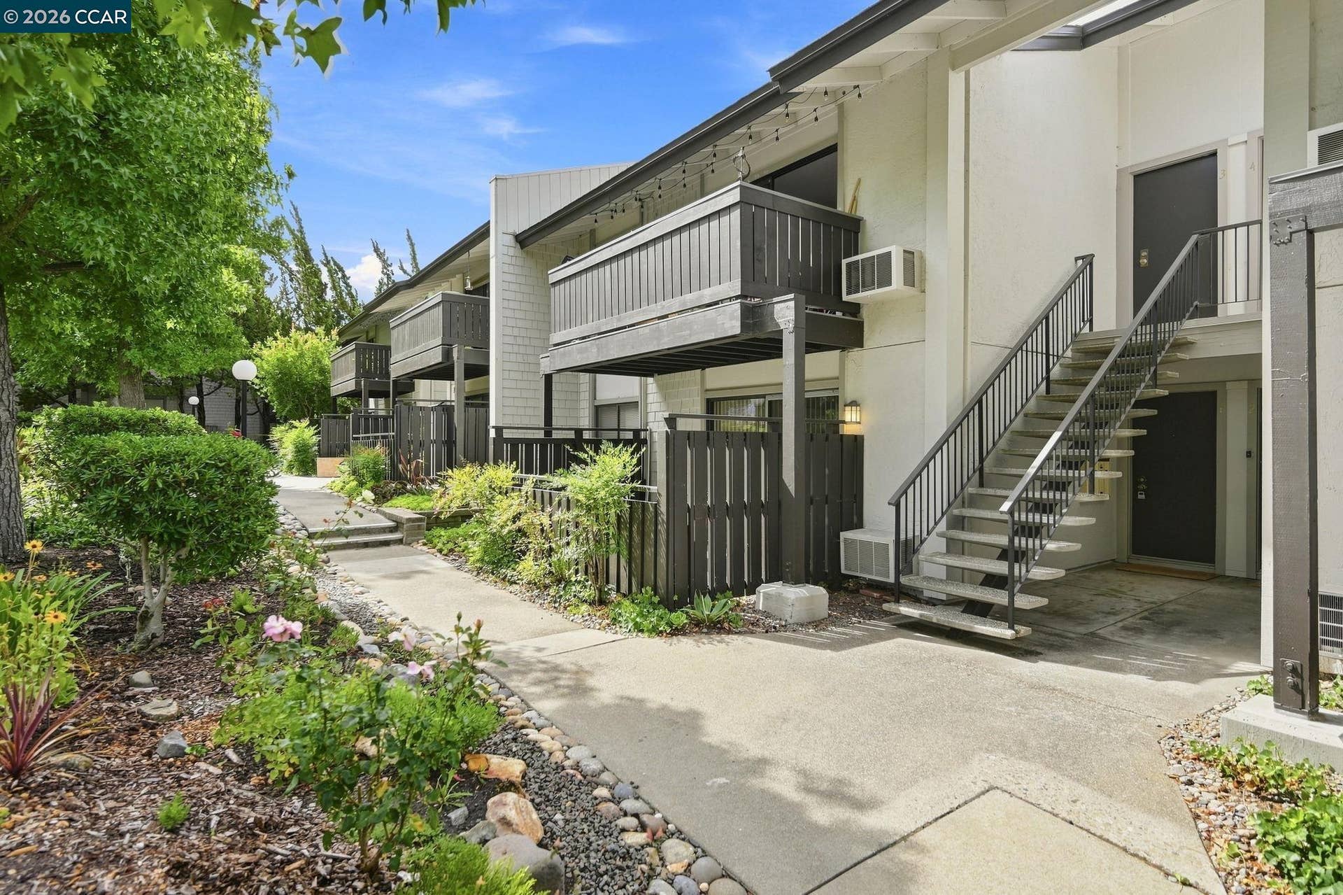 1447 Marchbanks Dr, #1, Walnut Creek, CA 94598