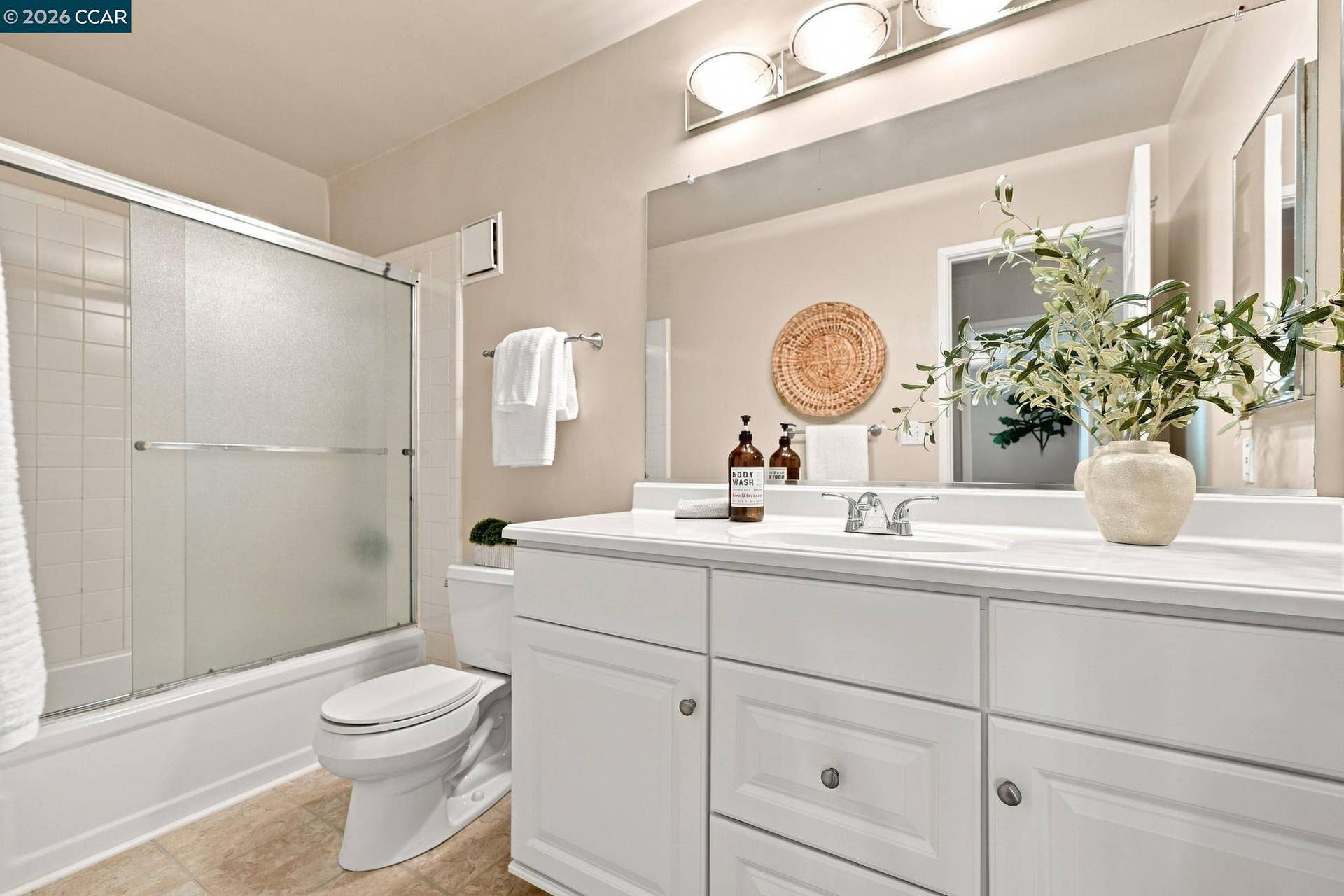 1447 Marchbanks Dr, #1, Walnut Creek, CA 94598
