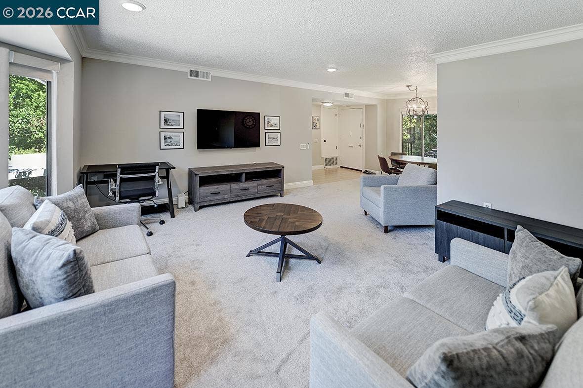 2716 Tice Creek, #1, Walnut Creek, CA 94595