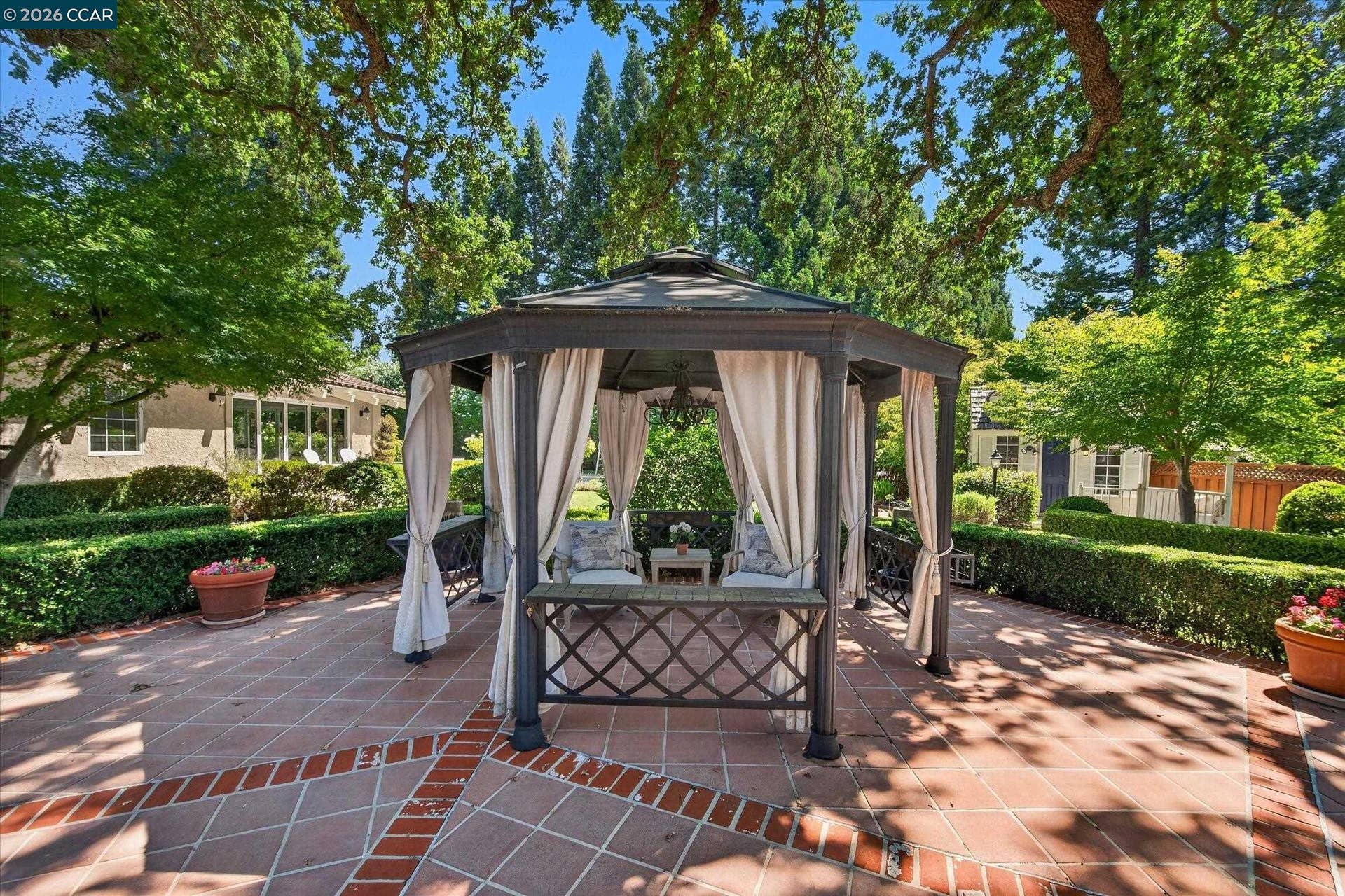 4211 Blackhawk Meadow Pl, Danville, CA 94506