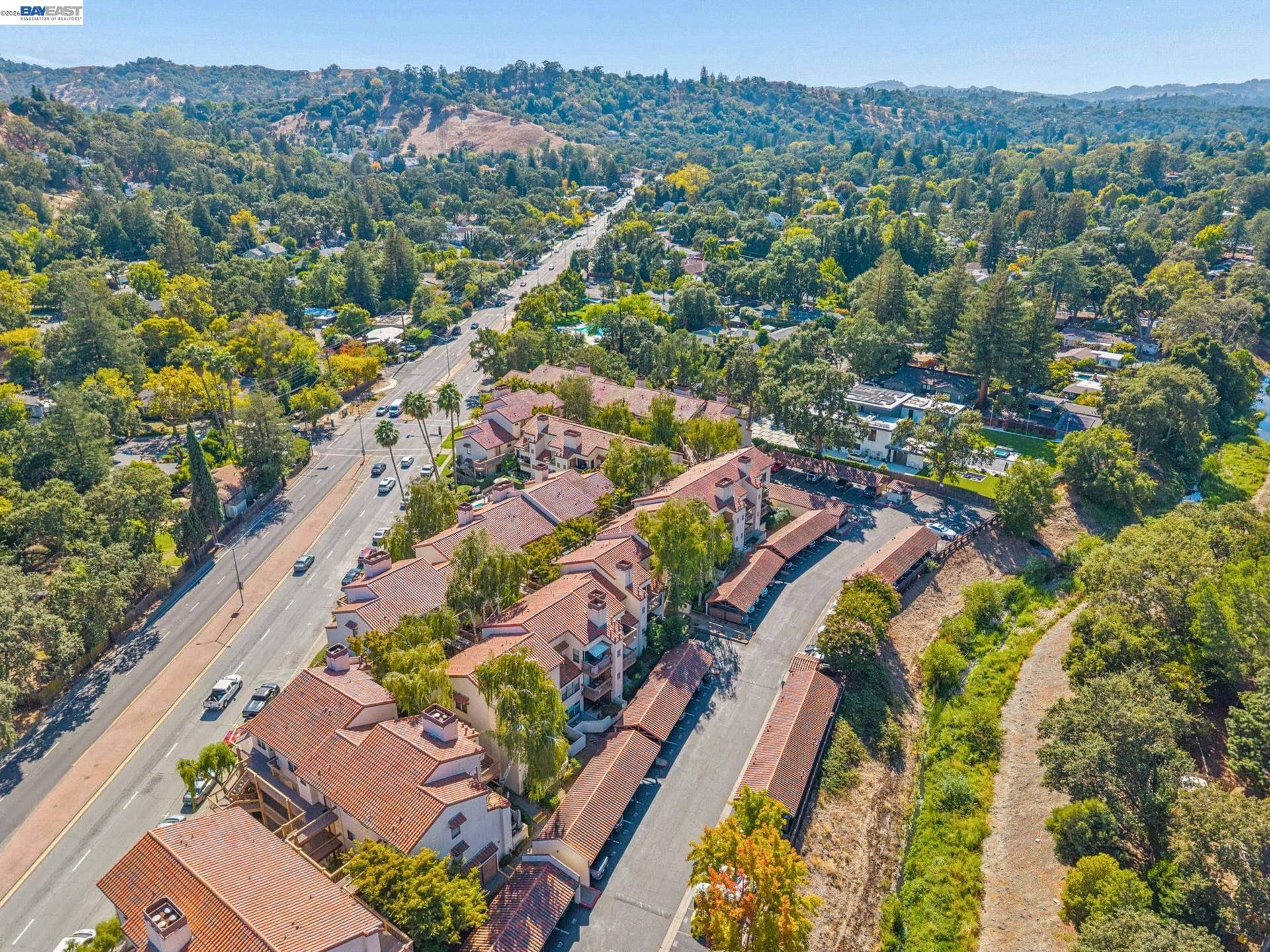 1225 S Villa Way, Walnut Creek, CA 94595