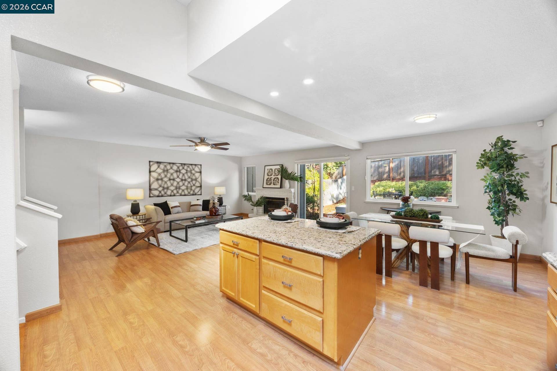 232 Hillcrest Ln, Pleasant Hill, CA 94523