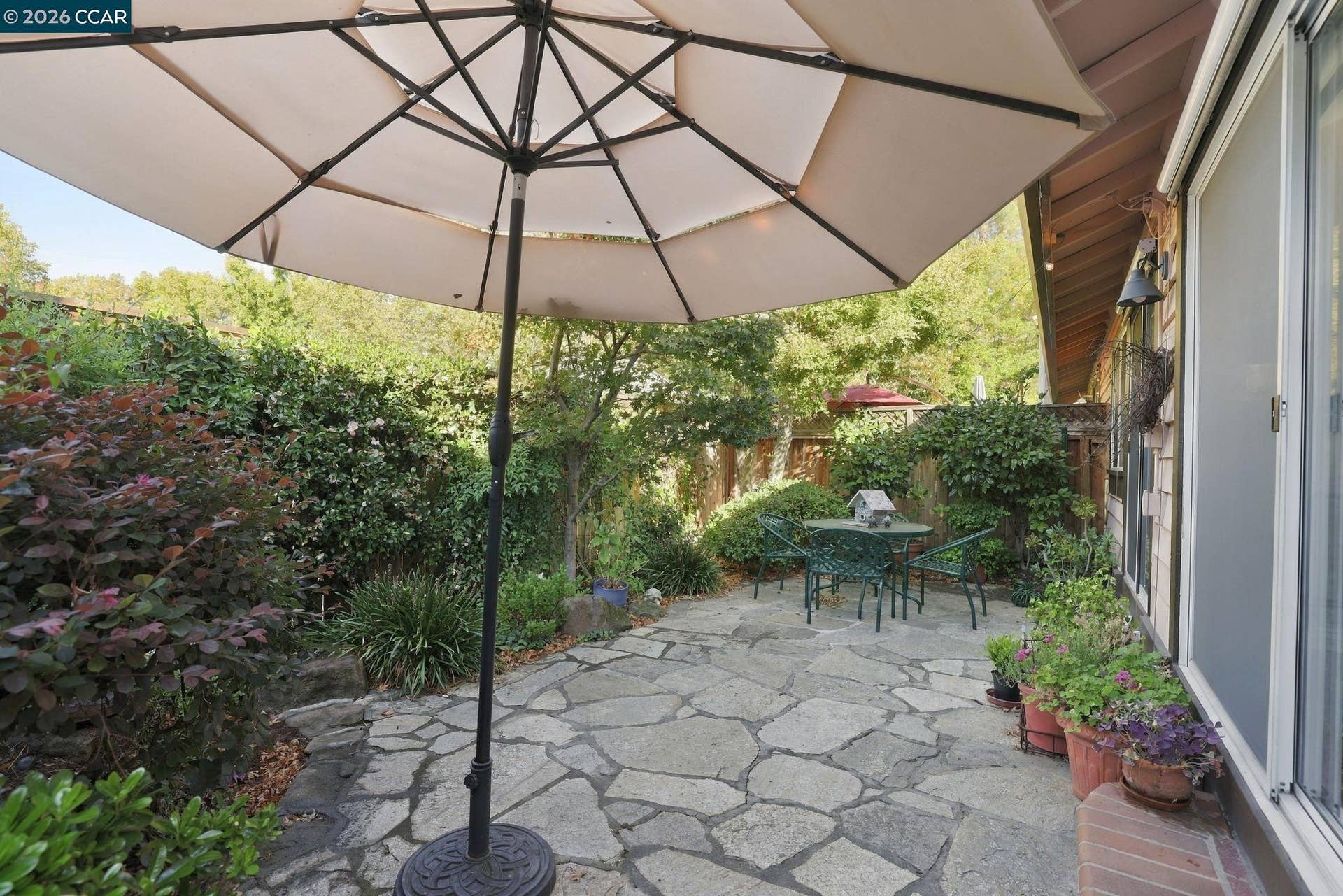 231 Charter Oak Cir, Walnut Creek, CA 94597