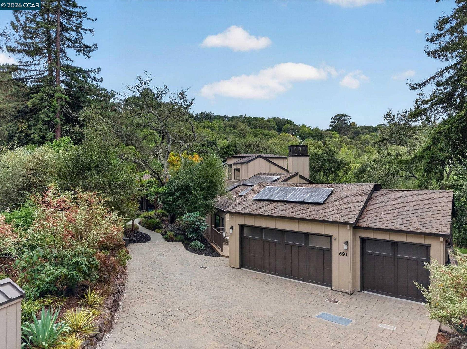 691 Old Jonas Hill Rd, Lafayette, CA 94549