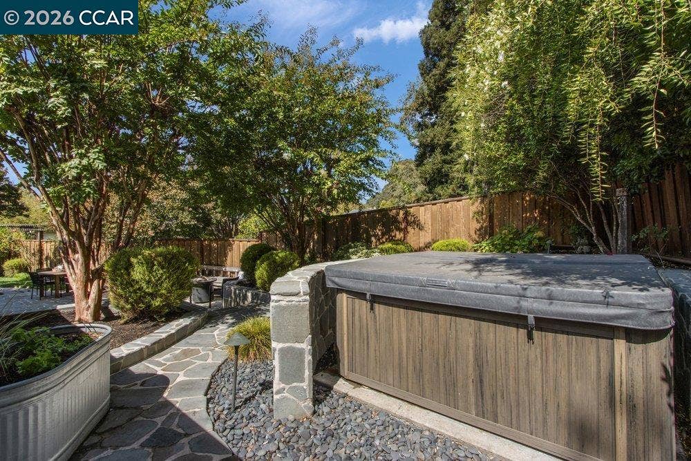 Hot tub