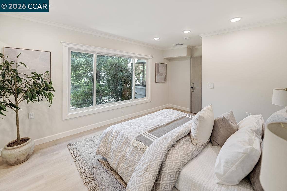 1140 Fairlawn Ct, #2, Walnut Creek, CA 94595