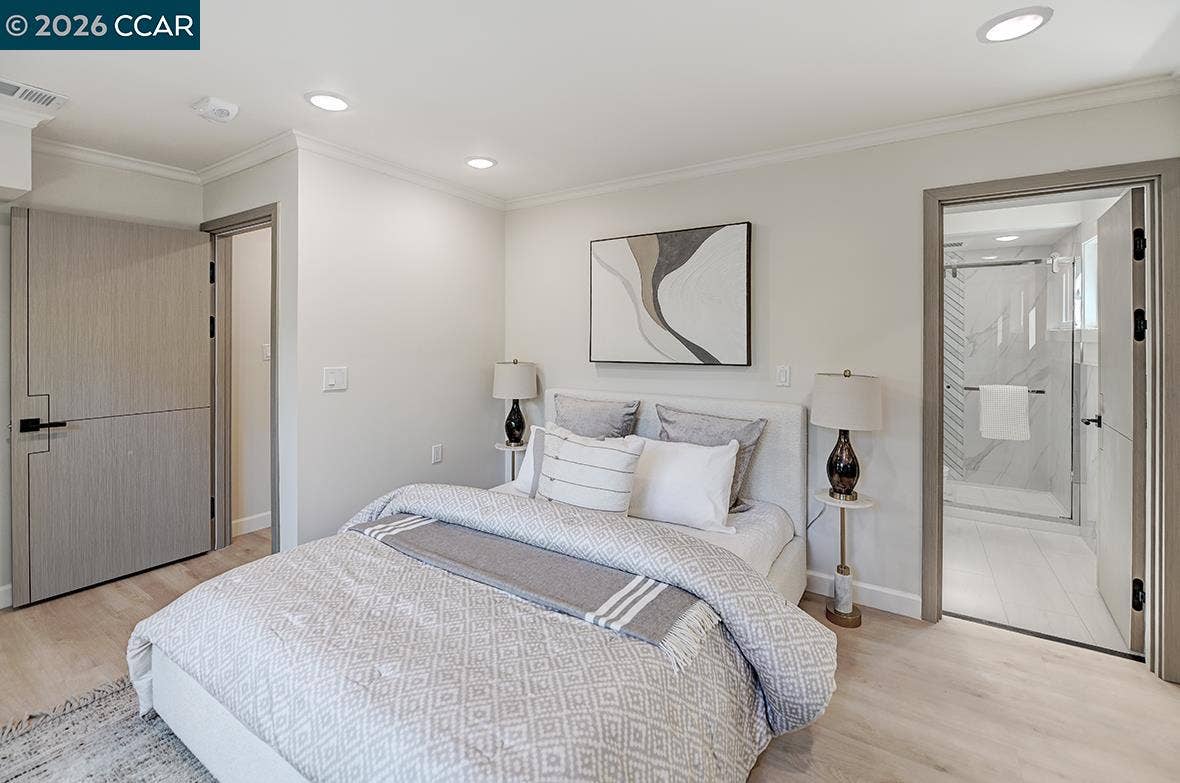 1140 Fairlawn Ct, #2, Walnut Creek, CA 94595
